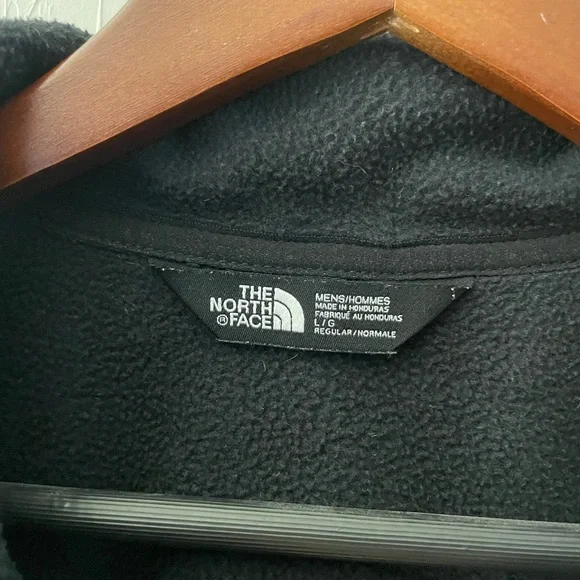 The North Face Men's Quarter Zip Fleece Jacket - Picture 2 of 2
